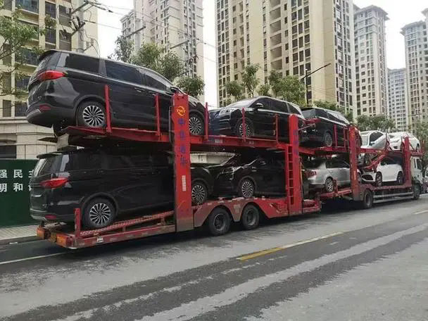 乌拉特前汽车托运  浦东轿车